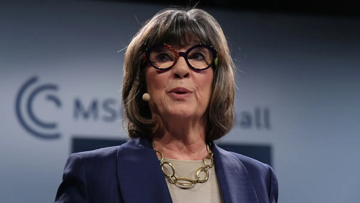 christiane amanpour pleaca de la cnn intr un moment critic pentru postul tv din sua fiti intotdeauna sinceri nu neutri