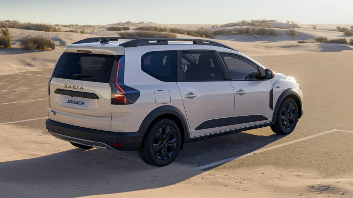 dacia pregateste noua generatie jogger va avea si o versiune 100 electrica este un model atipic dacia