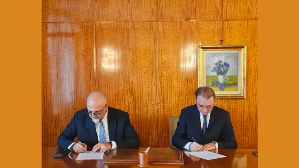 kelemen hunor si luca niculescu semneaza acordul politic
