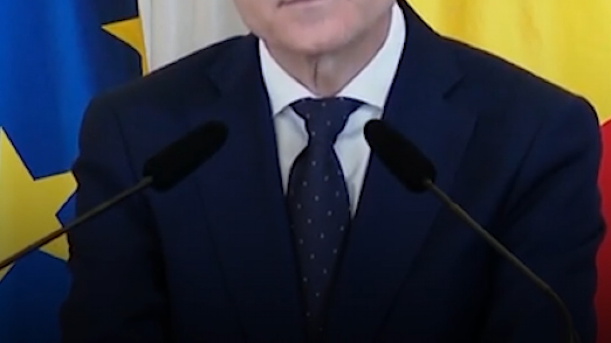 ministrii guvernului luca niculescu au depus juramantul nicusor dan exista asteptari ale romanilor e nevoie de echilibru