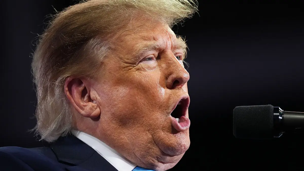 trump reia atacurile la zelenski si spune ca rusia se descurca in ucraina presedintele sua vrea sa discute razboiul cu putin si xi