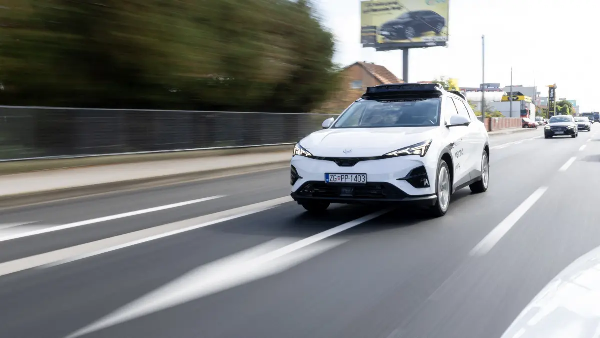 uite fara maini pe volan uber lanseaza taxiurile fara sofer in europa in ce orase vor circula masinile autonome