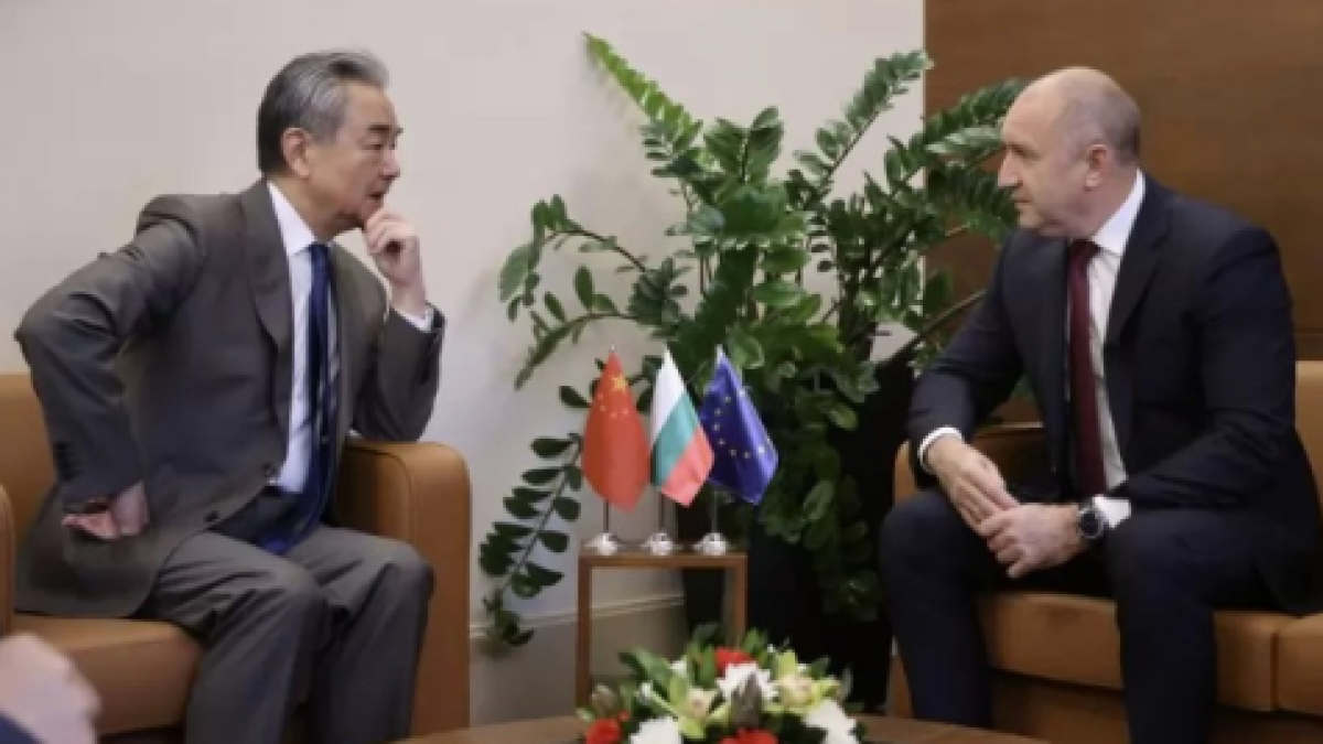 va fi bulgaria poarta chinei spre europa acordurile lui radev ridica semne de intrebare in ue