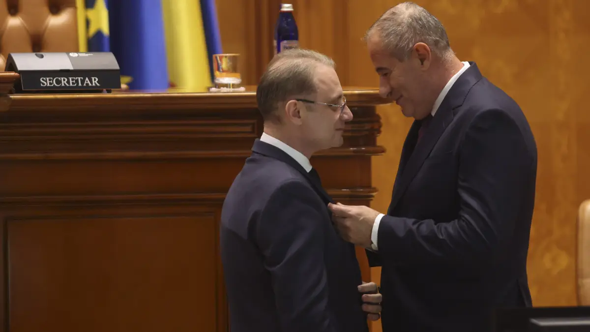 INSTANT_PARLAMENT_CABINET_NICULESCU_023_INQUAM_Photos_George_Calin