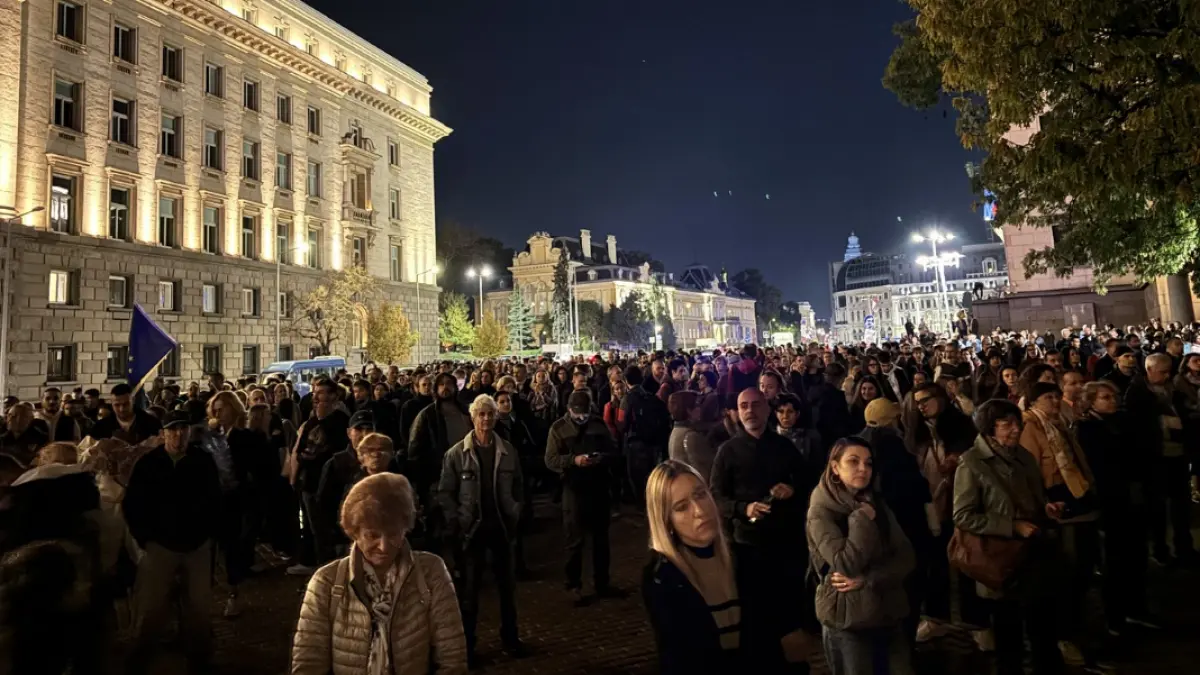 pacea voastra este capitulare protest la sofia bulgarii au cerut ca rusia sa fie numita agresor si acuza tacerea lui radev