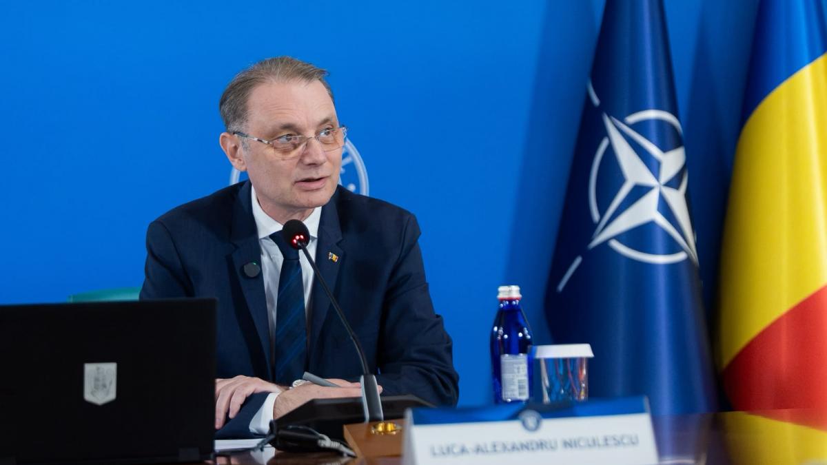 cine este noua sefa de cabinet a premierului luca niculescu mihaela ilincuta stefan simion are o cariera de 15 ani la mae