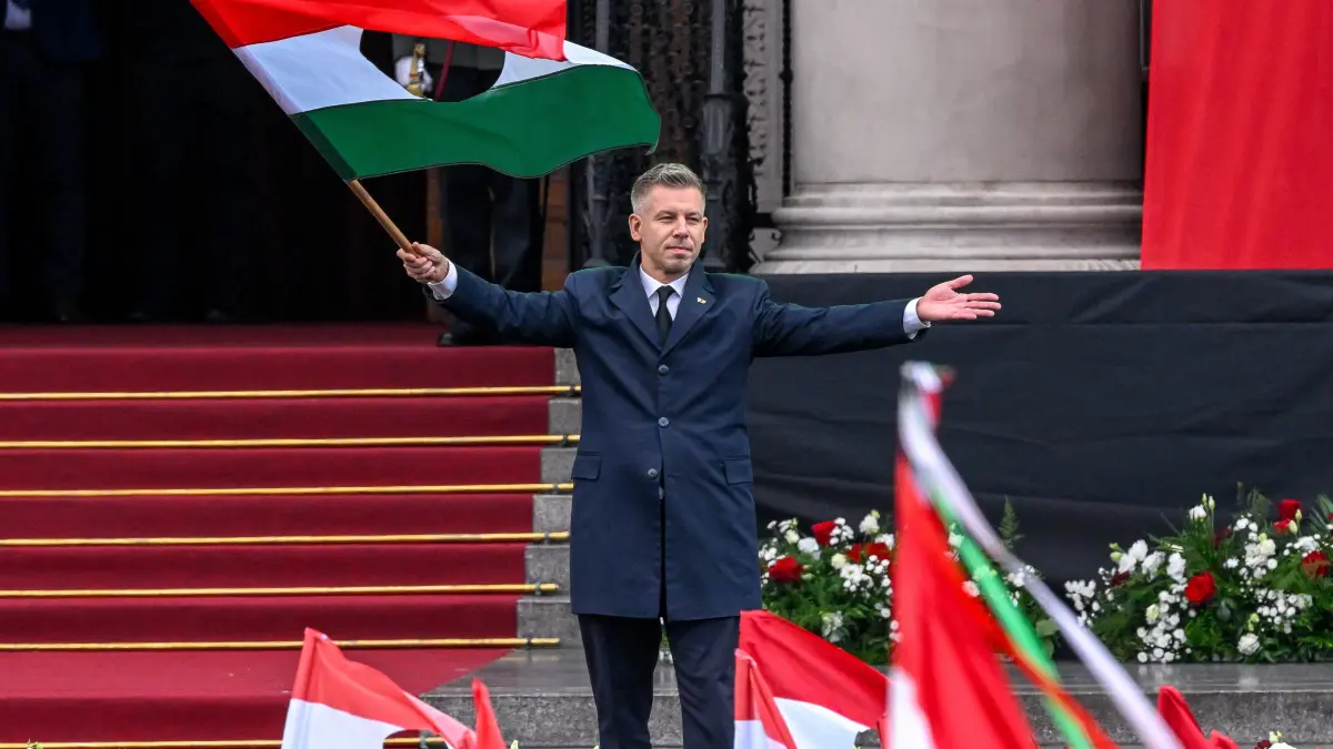 de ce au refuzat macron si zelenski sa se mai vada cu magyar la budapesta pentru a marca 70 de ani de la revolutia maghiara din 1956