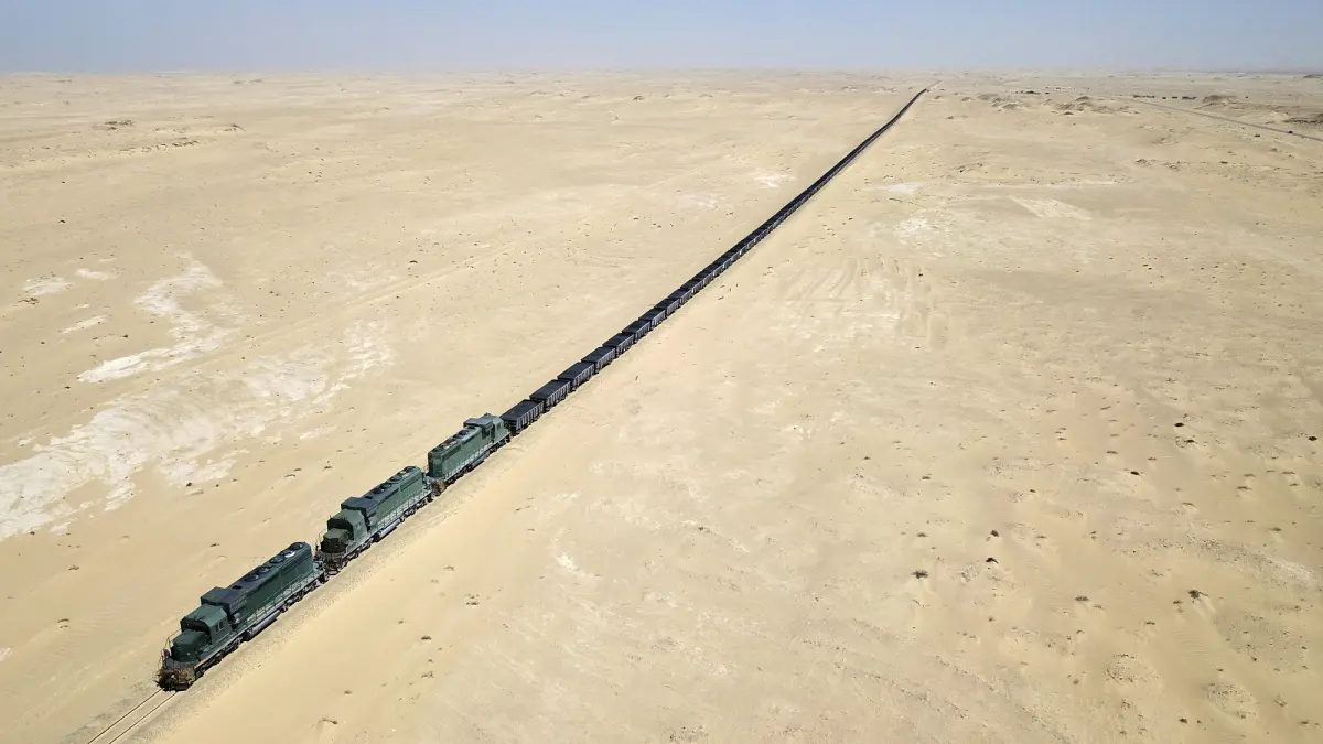 cel mai lung tren din lume are 696 de vagoane si peste 7 kilometri lungime demonstreaza expertiza inginereasca de talie mondiala