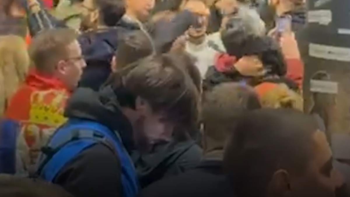 fericire pe strazile din belgrad aleksandar vucic a pierdut alegerile studentii au castigat