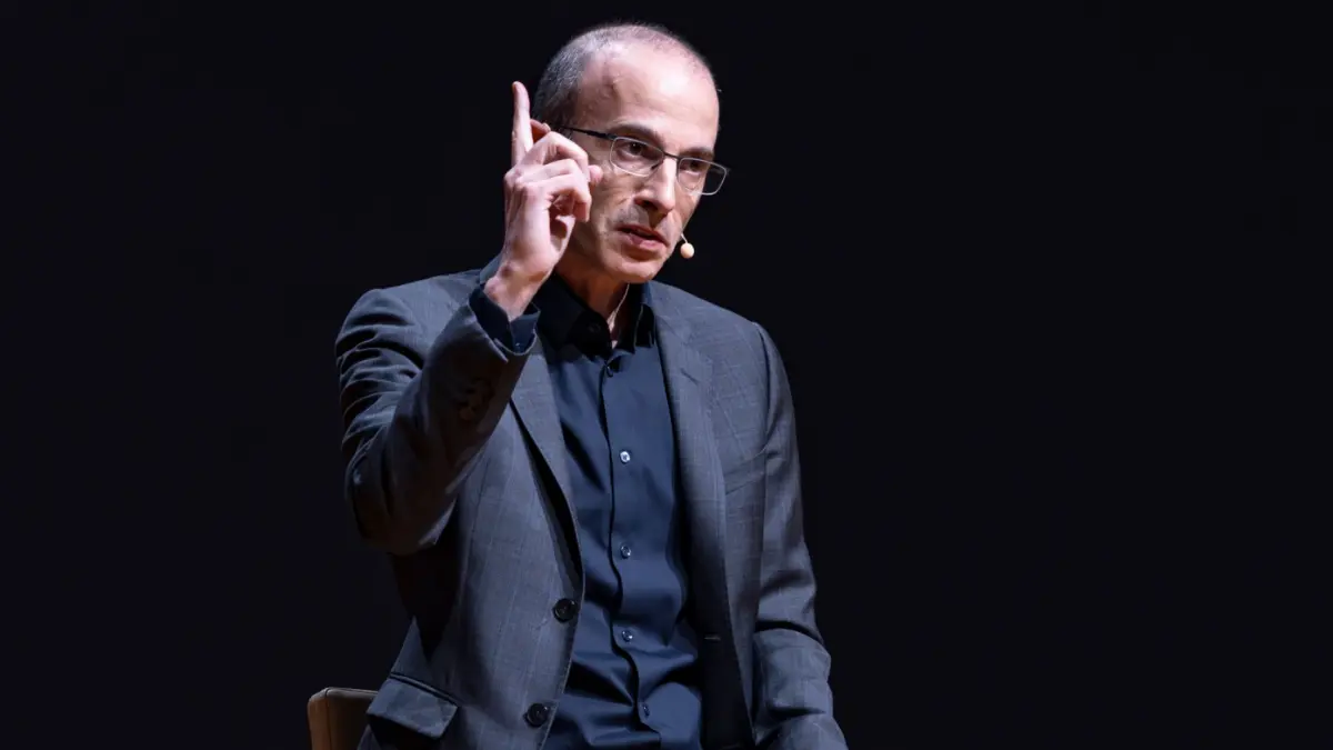 oamenii sunt vacile viitorului spune yuval harari ce inseamna avertismentul celebrului istoric