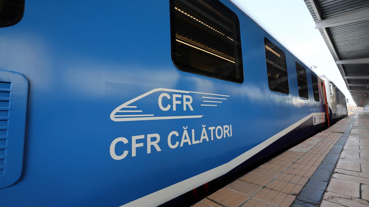 tren cfr calatori