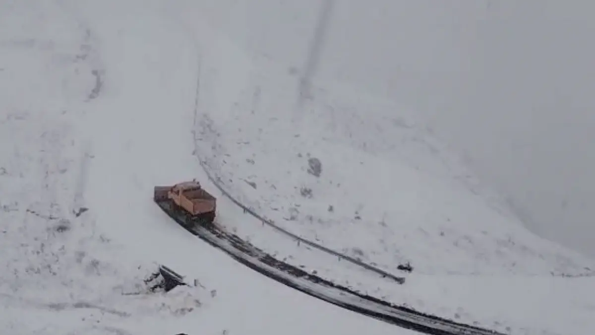 transfagarasanul tocmai a fost inchis ninsorile au oprit pe neasteptate circulatia pe ce sectoare din dn 7c e traficul interzis