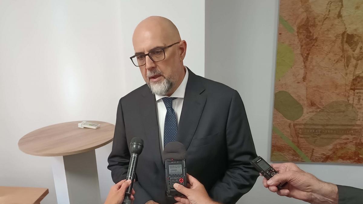 kelemen hunor despre gaura din buget eu nu cred ca exista grea mostenire nicio crestere de taxe nu va avea sustinerea noastra