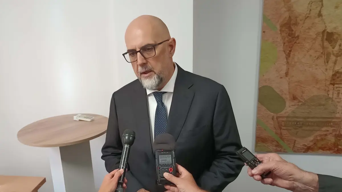 kelemen hunor despre gaura din buget eu nu cred ca exista grea mostenire nicio crestere de taxe nu va avea sustinerea noastra