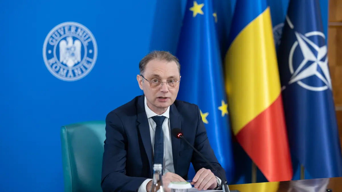 luca niculescu a numit o tehnocrata sustinuta de psd la conducerea casei de pensii cine este vasilica valentina robu