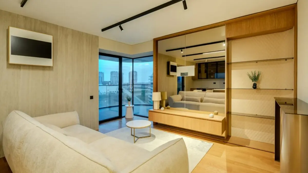 apartament spațios mobilat 