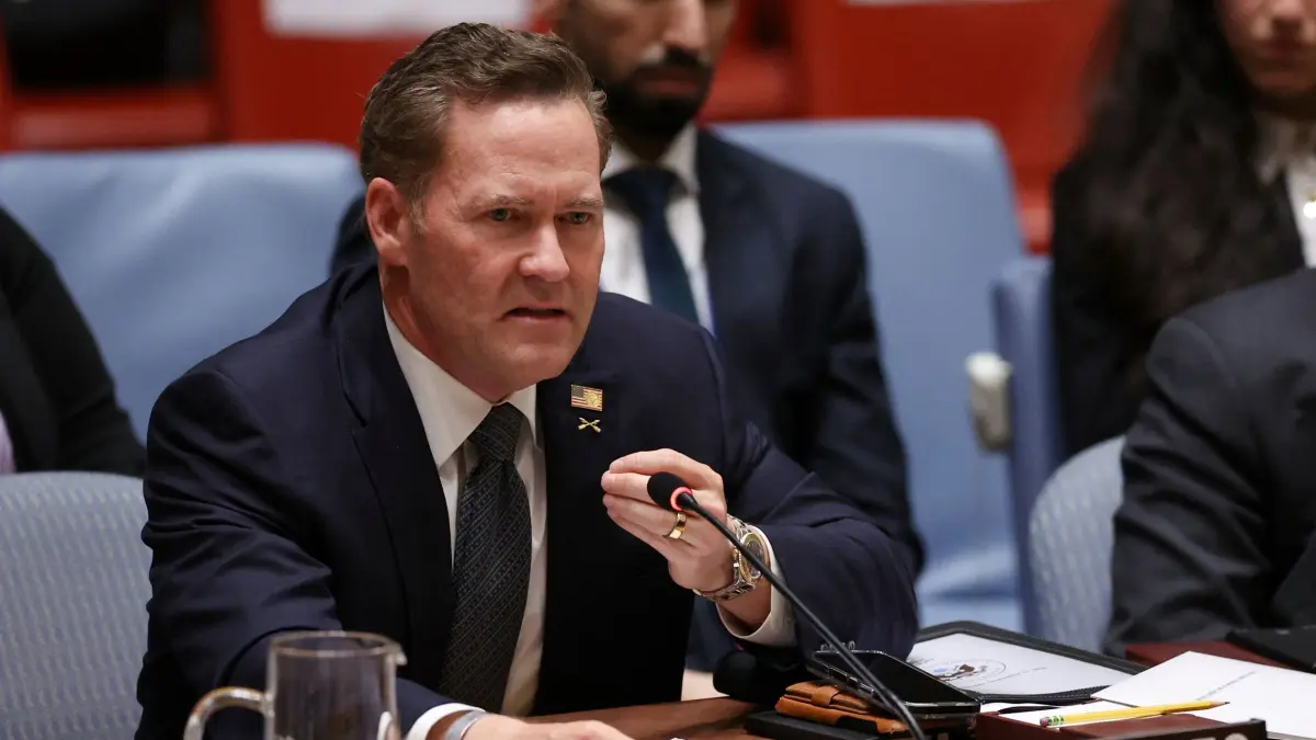 statele unite au expulzat un diplomat cubanez dupa un scandal intre mike waltz si ministrul de externe de la havana