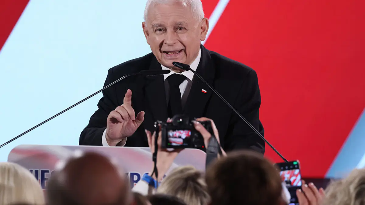 scandalul polexit liderul opozitiei poloneze vorbeste iar de iesirea din ue in curand ar putea aparea o fereastra de oportunitate