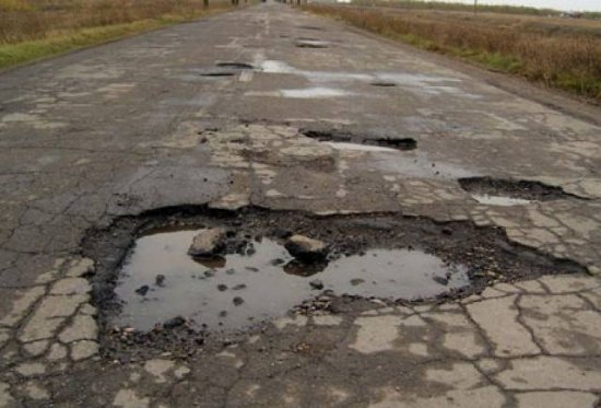 În România un km de autostradă costă 23 de MILIOANE de euro. Suntem pe primul loc în Europa la costul de construcţie al autostrăzilor