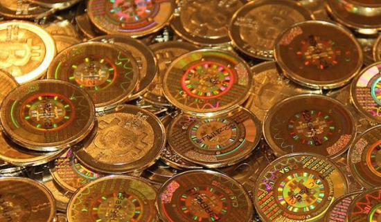 Bitcoin, în cădere liberă. Valoarea sa a scăzut de aproape cinci ori în ultimele luni 768