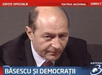 Băsescu: Pe cei 322 îi leagă corupţia 