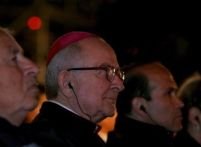 Preoţii catolici vor zbura la Vatican low-cost