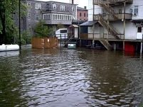 Stare de alertă în capitala Bosniei. Sarajevo - sub ape