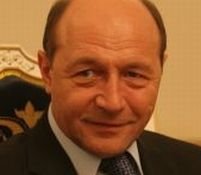 Băsescu vrea să vorbească despre uninominal, la TVR, pe 23 noiembrie