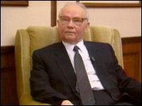 A murit fostul director al KGB, omul din spatele puciului împotriva lui Gorbaciov