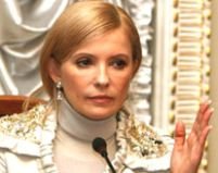 "Timoşenko reloaded". Fostul premier al Ucrainei şi-a schimbat coafura