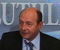 Băsescu a discutat cu patronatele despre criză: "Este nevoie de măsuri inteligente"