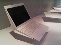 Laptop-ul care se poate împături va fi lansat anul acesta de Asus (VIDEO)
