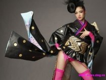 Candidata Japoniei la Miss Univers, criticată pentru că a purtat un chimono prea scurt (FOTO)