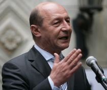 Băsescu: Concediul forţat nu este o soluţie (VIDEO)