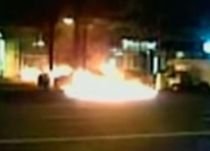 Două maşini şi un scuter au ars în totalitate pe Şoseaua Ştefan cel Mare din Capitală (VIDEO)
