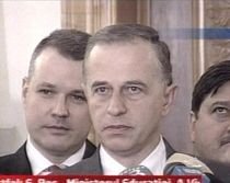 Geoană: Miniştrii social-democraţi îşi dau demisia, iar PSD iese de la guvernare
