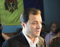 Premierul Moldovei, Vlad Filat, va efectua o vizită în România