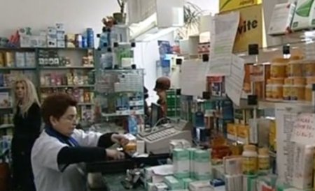 Jaf la o farmacie din Reşiţa: Hoţul a fugit cu circa 5.000 de lei