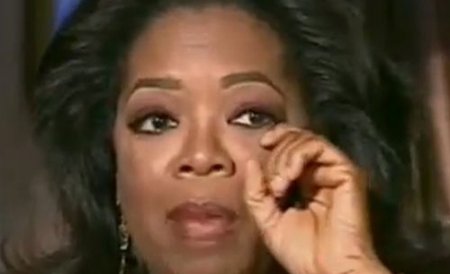 Oprah Winfrey a încercat să se sinucidă la 14 ani, din cauza unei sarcini nedorite