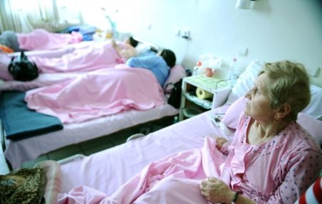 Bolnavii de la Spitalul Judeţean de Urgenţă Vaslui vor veni cu lenjerie de pat de acasă