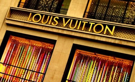 Louis Vuitton va prelua Bulgari petru 4,3 miliarde de euro