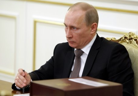 Vladimir Putin: Rezoluţia ONU aminteşte de apelurile la cruciade