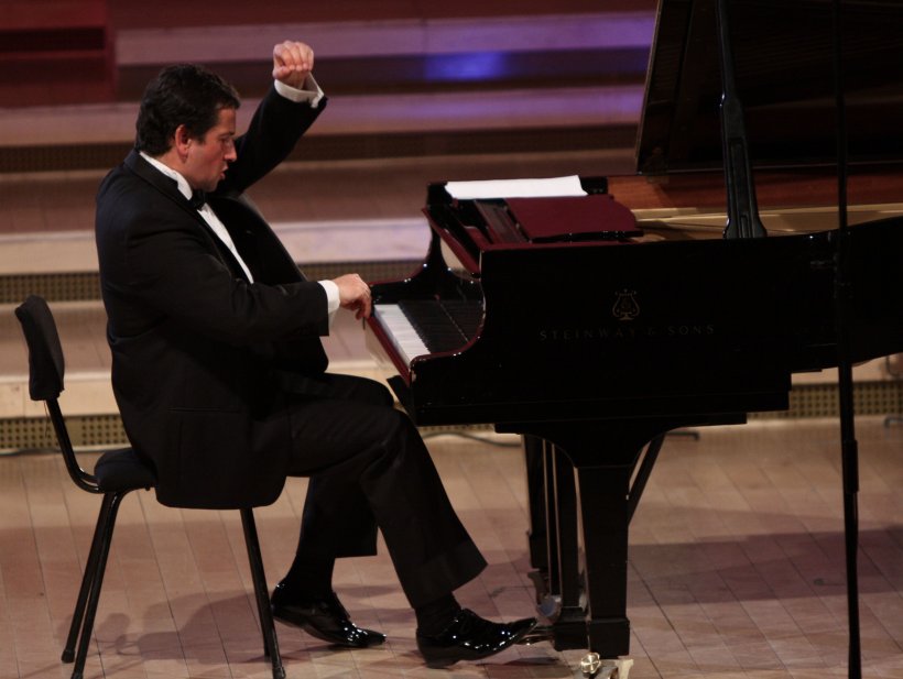 Pianul călător - Horia Mihail porneşte pe urmele lui Franz Liszt. Vezi programul turneului