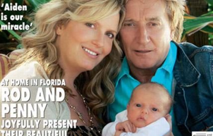  Rod Stewart şi-a prezentat bebeluşul
