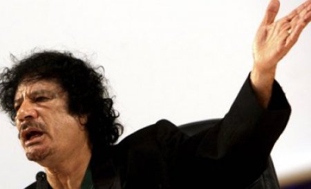 Forţele internaţionale decid viitorul Libiei. Gaddafi: Încetaţi ofensiva barbară!