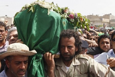 Fiul cel mic al lui Gaddafi a fost înmormântat