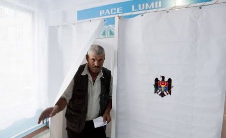 Rezultate parţiale în Moldova: Candidatul comuniştilor la primăria Chişinăului a obţinut 52% din voturi