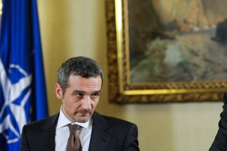 Noul ministru al Muncii, Sebastian Lăzăroiu, a angajat un blogger pe post de consilier personal