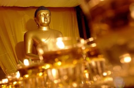 Zeci de pelerini budişti sunt aşteptaţi în acest week-end la Piteşti