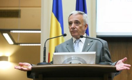 Isărescu, despre rezultatele de la Bac: De la cine să înveţe aceşti copii?